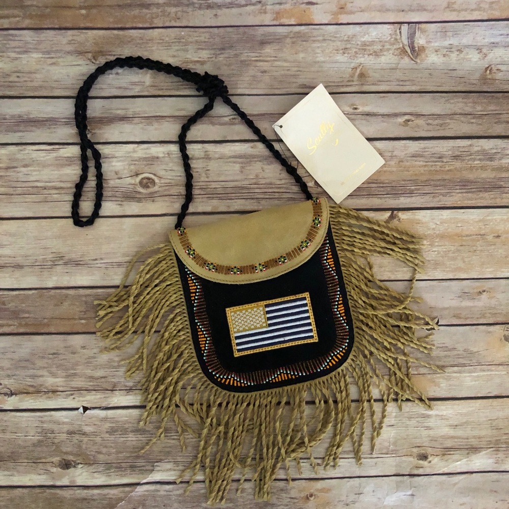 NWT Scully Patriotic American Flag Beaded Fringe Crossbody Leather Purse